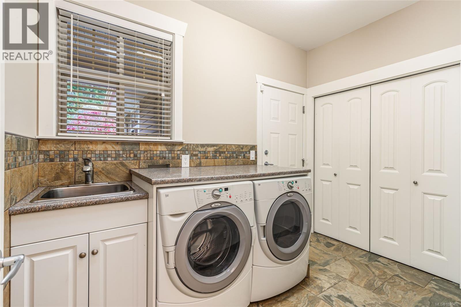 345 Dorset Rd, Qualicum Beach, British Columbia  V9K 1H5 - Photo 21 - 1020452