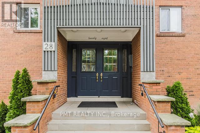 Th3 - 28 Admiral Road, Toronto, Ontario  M5R 2L5 - Photo 25 - C12461633