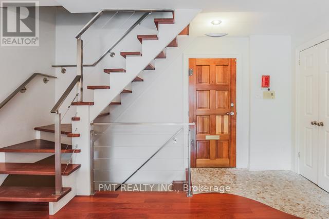 Th3 - 28 Admiral Road, Toronto, Ontario  M5R 2L5 - Photo 5 - C12461633