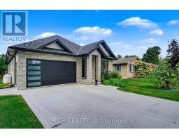 1105 MARIETTA STREET, Howick, Ontario