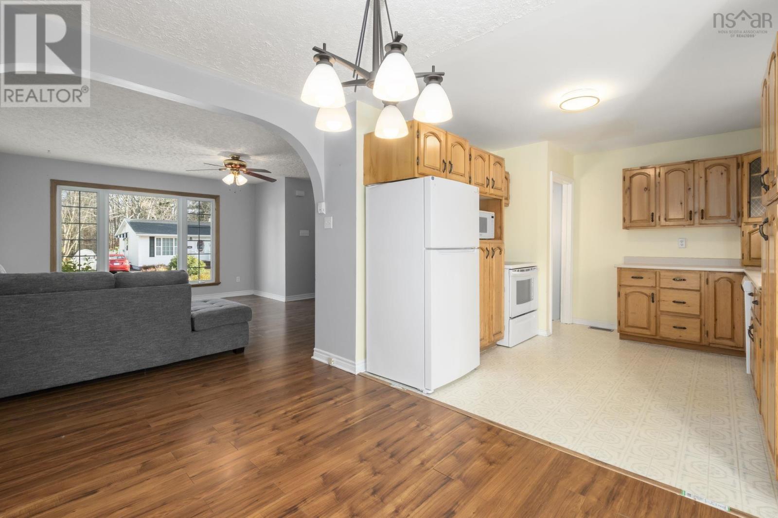 23 Nordic Crescent, Lower Sackville, Nova Scotia  B4C 2E4 - Photo 10 - 202528063