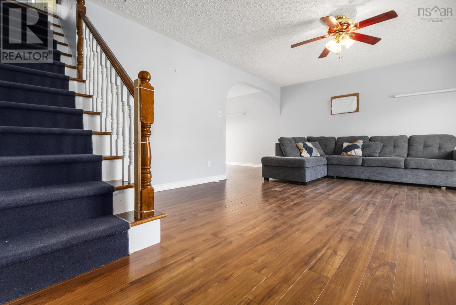 23 Nordic Crescent, Lower Sackville, Nova Scotia  B4C 2E4 - Photo 5 - 202528063