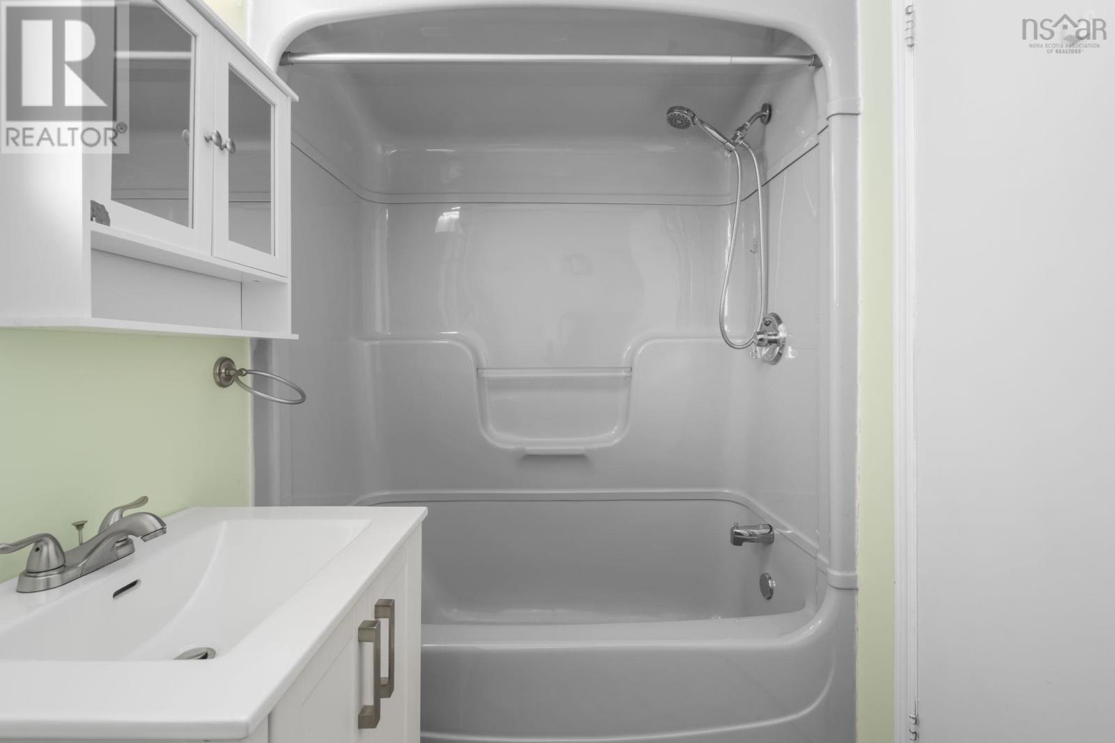 23 Nordic Crescent, Lower Sackville, Nova Scotia  B4C 2E4 - Photo 21 - 202528063