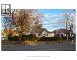 910 JEFFERSON BOULEVARD, Windsor, Ontario