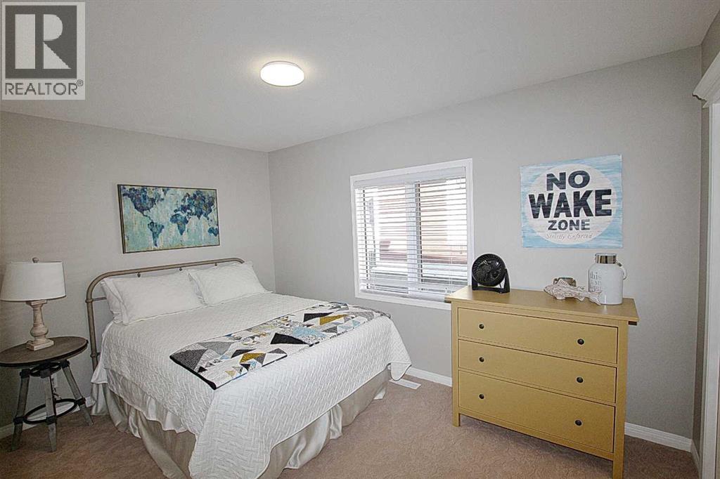 308 Marina Bay Place, Sylvan Lake, Alberta  T4S 1E9 - Photo 15 - A2208726