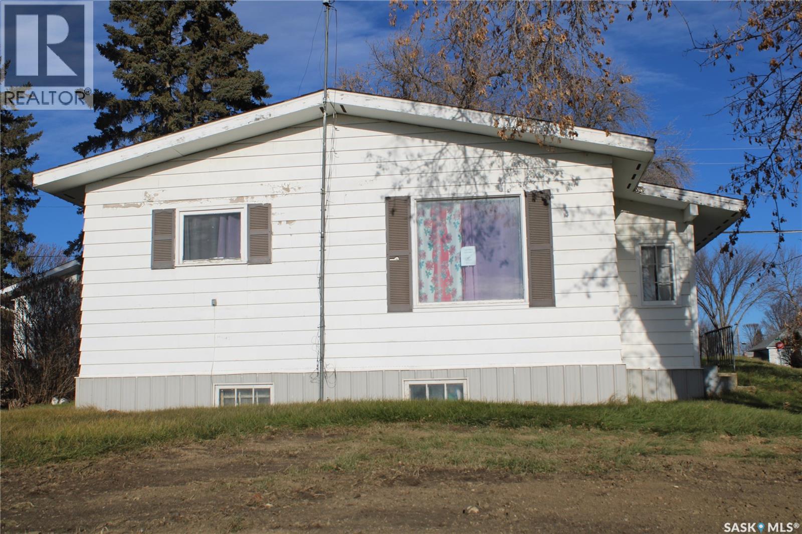 102 Highway AVENUE W, preeceville, Saskatchewan