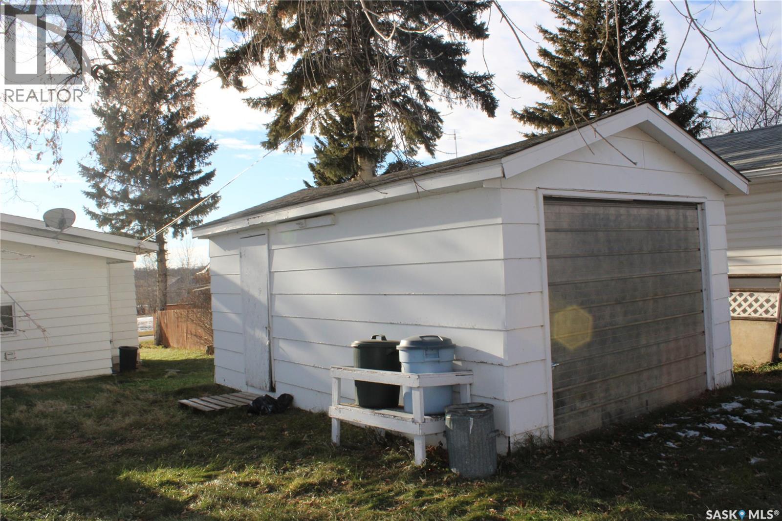 102 Highway Avenue W, Preeceville, Saskatchewan  S0A 3B0 - Photo 17 - SK024206