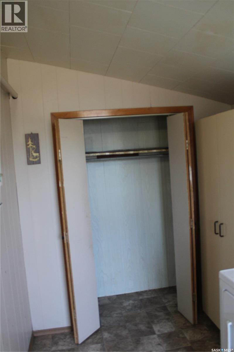 102 Highway Avenue W, Preeceville, Saskatchewan  S0A 3B0 - Photo 2 - SK024206