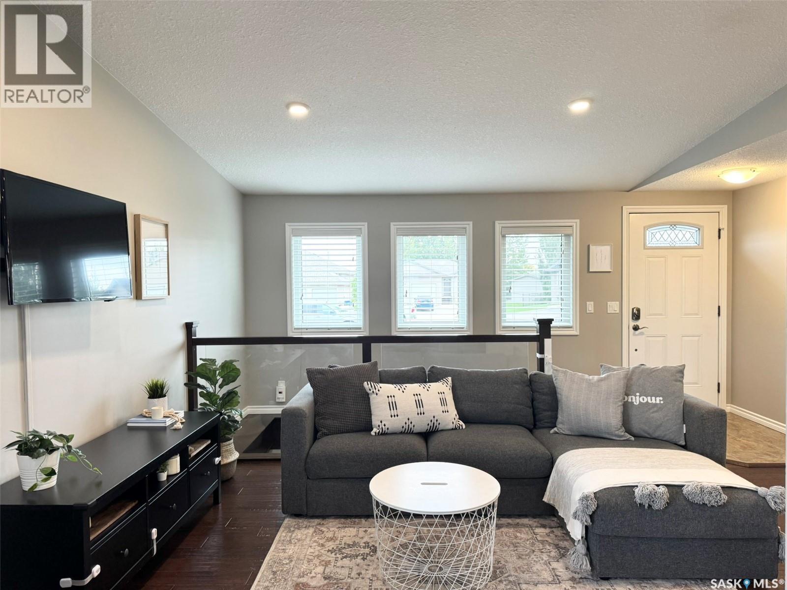 16 Manor Bay, Carlyle, Saskatchewan  S0C 0R0 - Photo 17 - SK024202