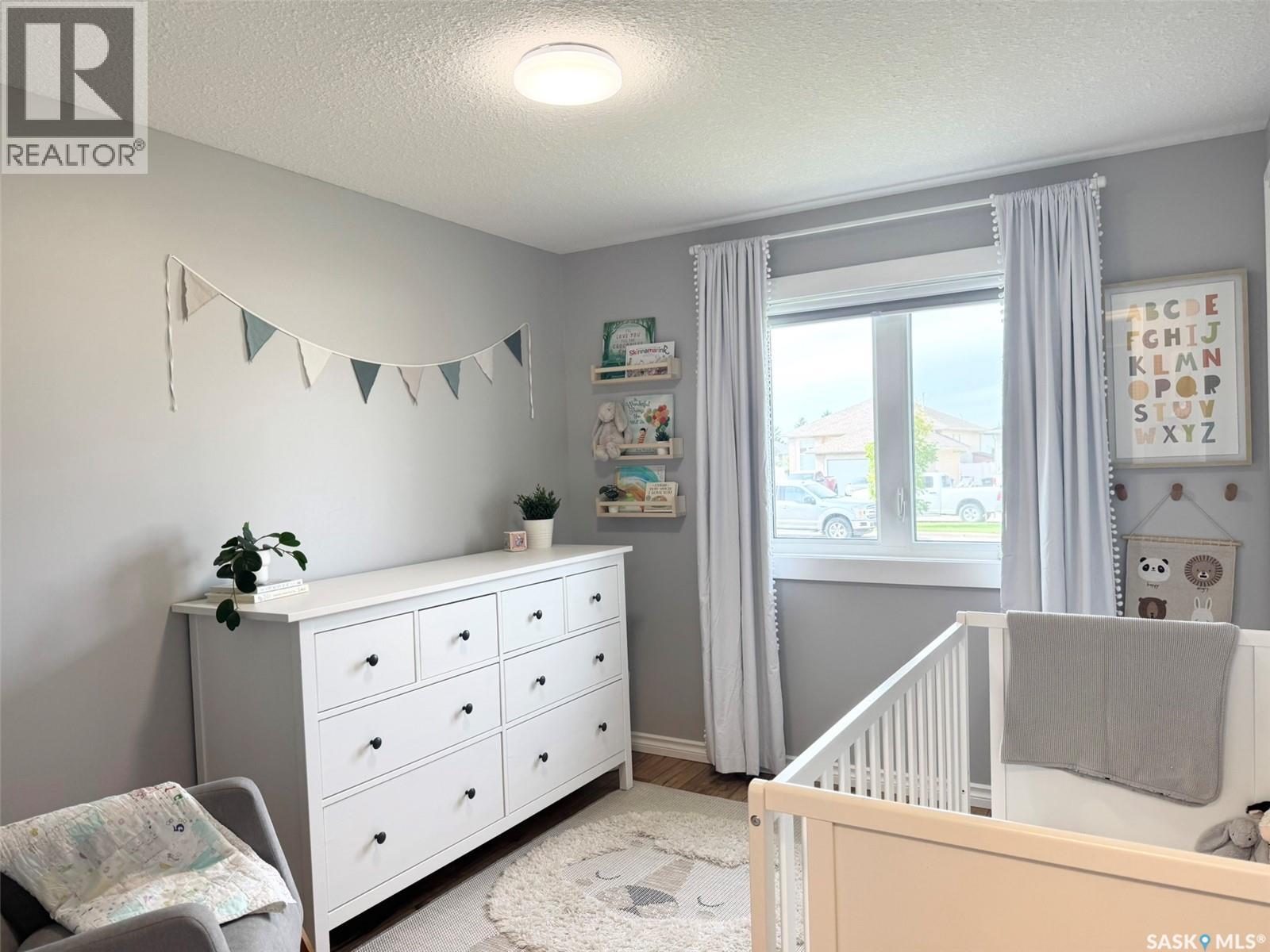 16 Manor Bay, Carlyle, Saskatchewan  S0C 0R0 - Photo 26 - SK024202