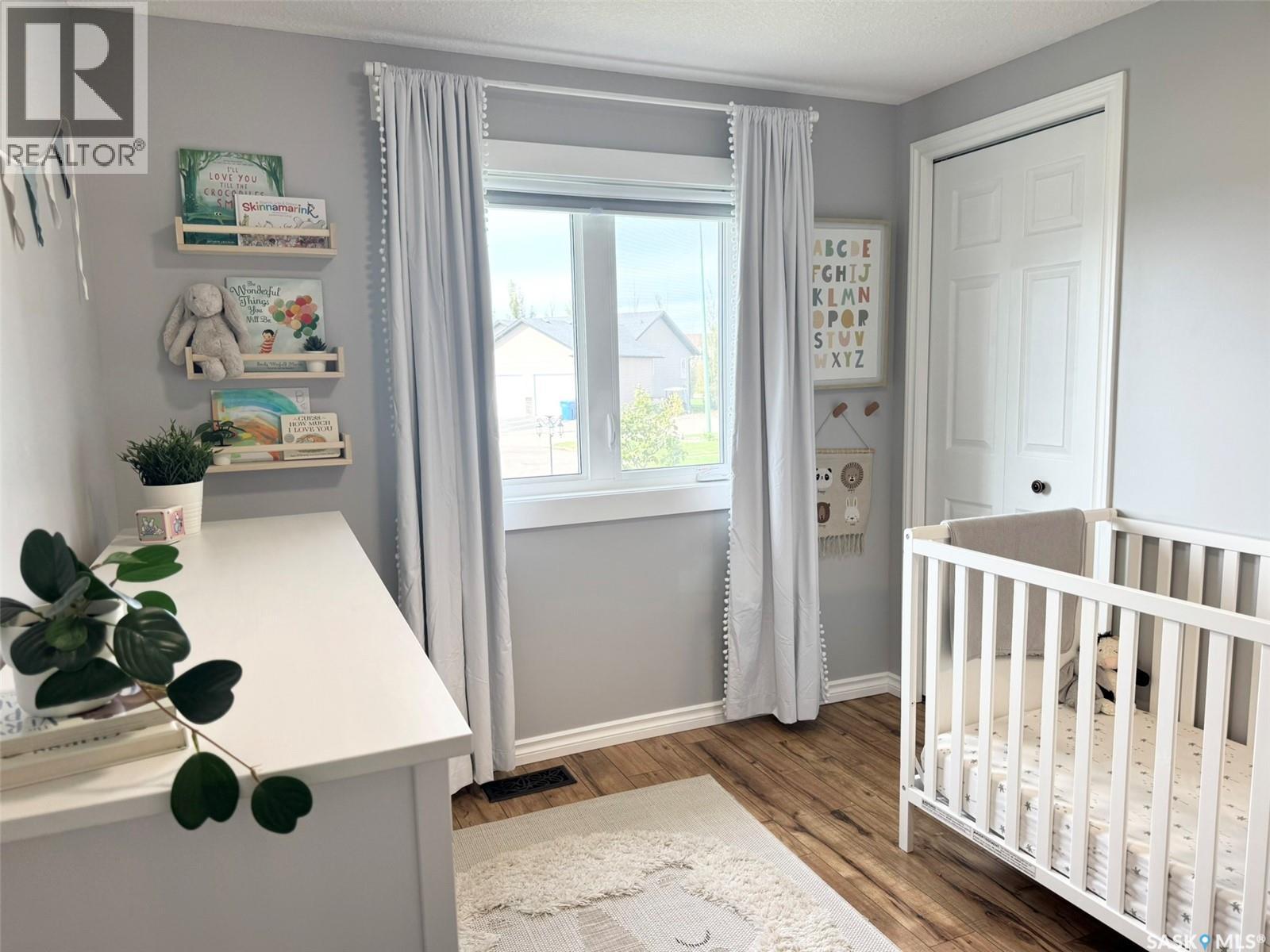 16 Manor Bay, Carlyle, Saskatchewan  S0C 0R0 - Photo 27 - SK024202