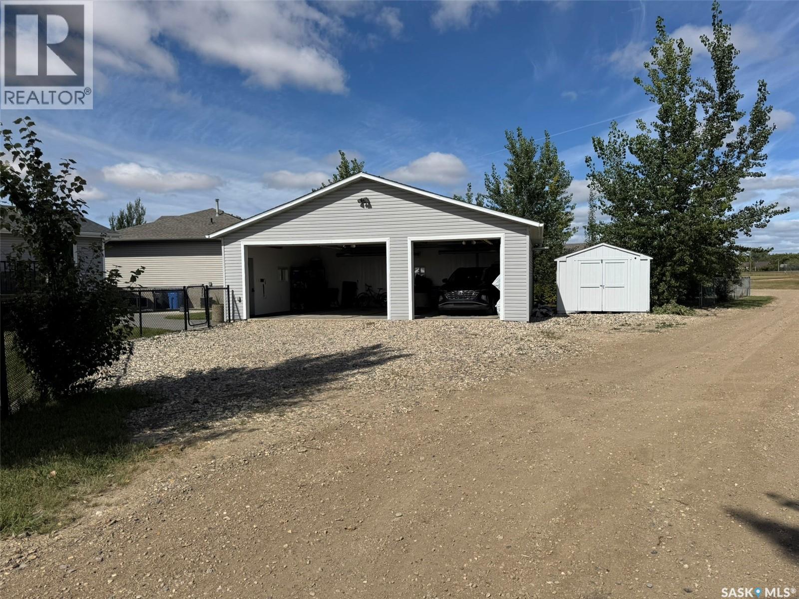 16 Manor Bay, Carlyle, Saskatchewan  S0C 0R0 - Photo 9 - SK024202