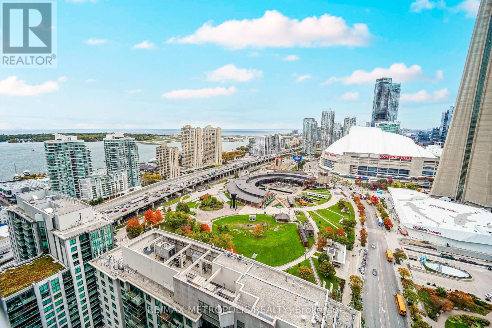 3602 - 30 Grand Trunk Crescent, Toronto, Ontario  M5J 3A4 - Photo 49 - C12552852