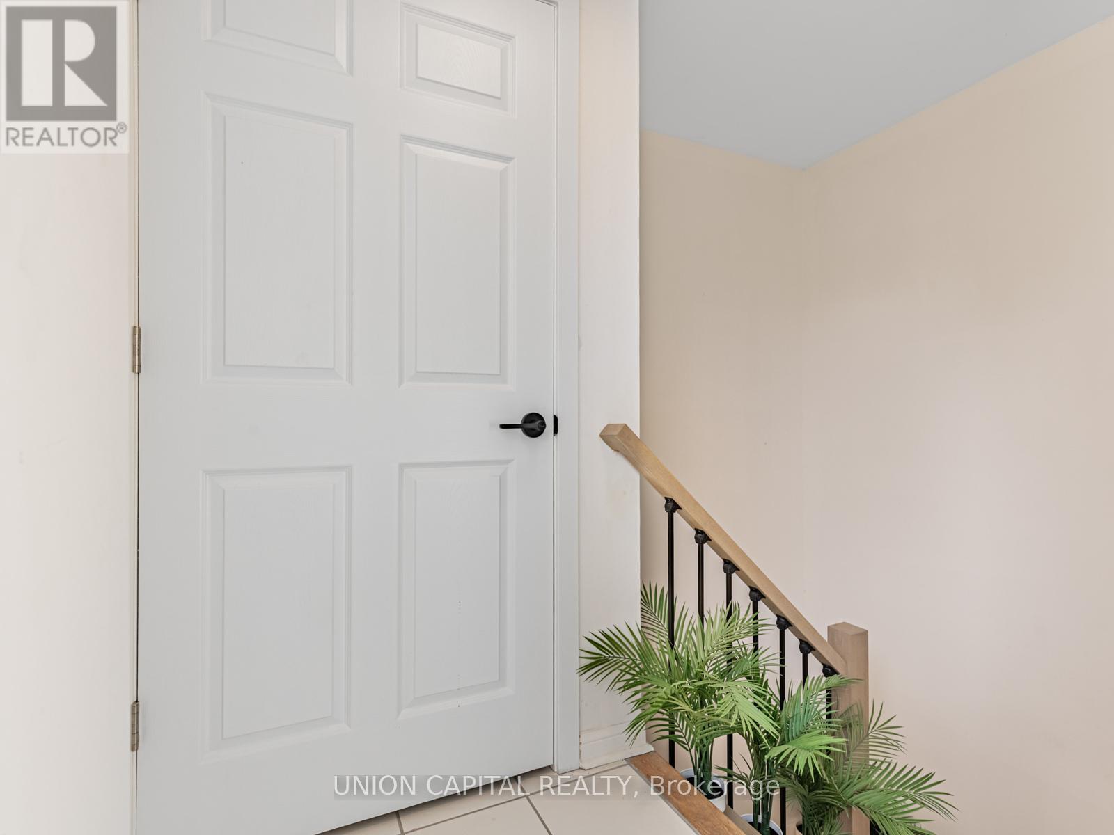 Th3 - 60 Carr Street, Toronto, Ontario  M5T 1B7 - Photo 11 - C12552898