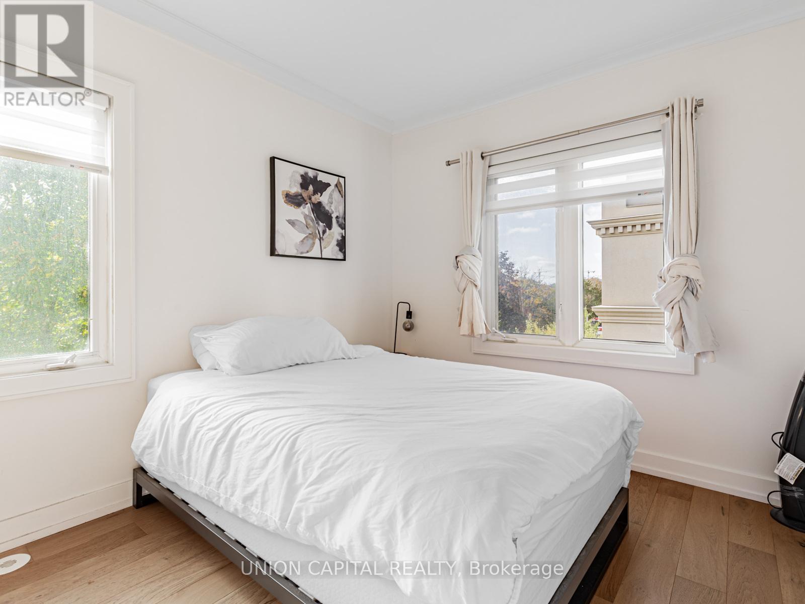Th3 - 60 Carr Street, Toronto, Ontario  M5T 1B7 - Photo 17 - C12552898