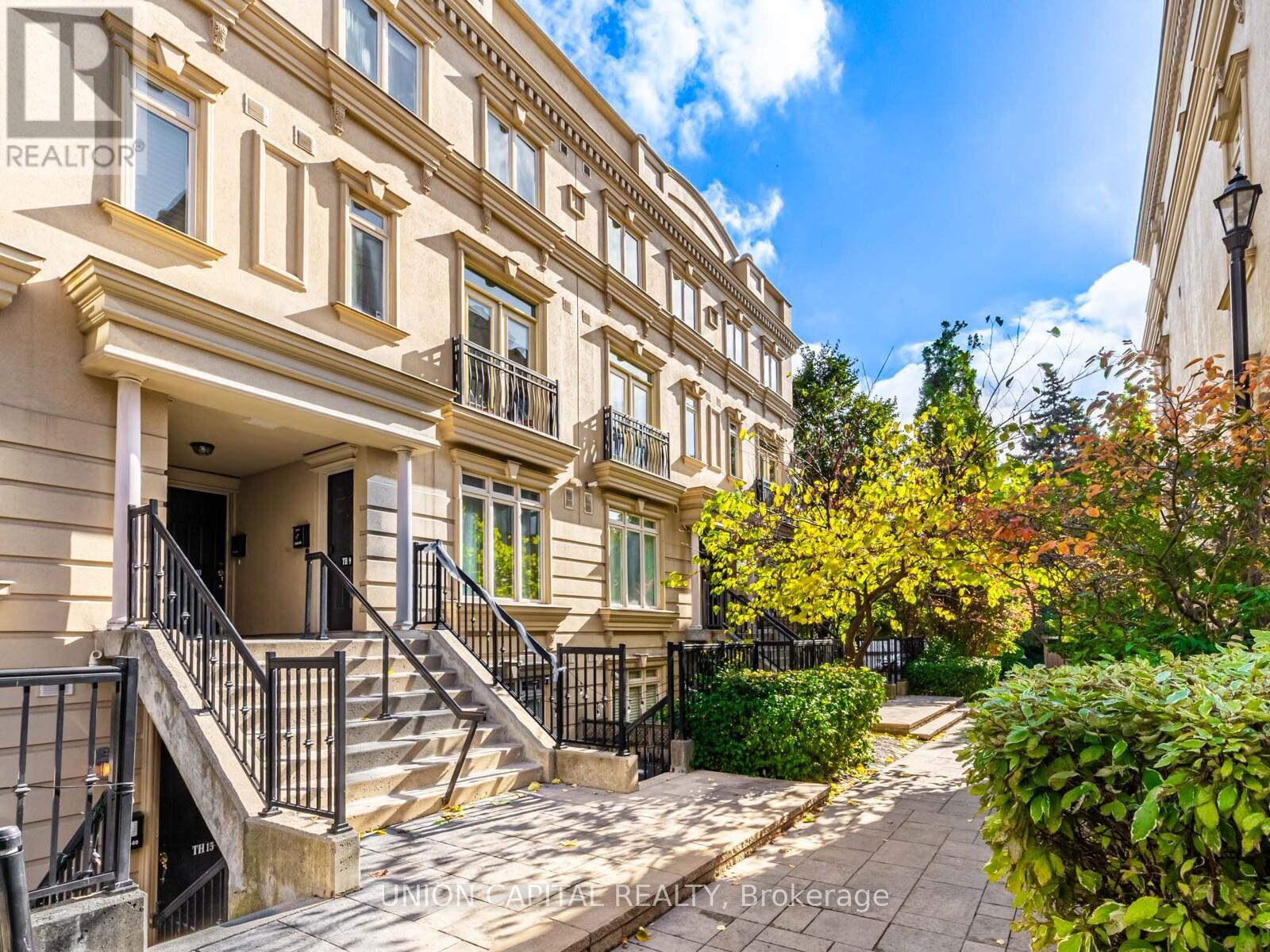 Th3 - 60 Carr Street, Toronto, Ontario  M5T 1B7 - Photo 2 - C12552898