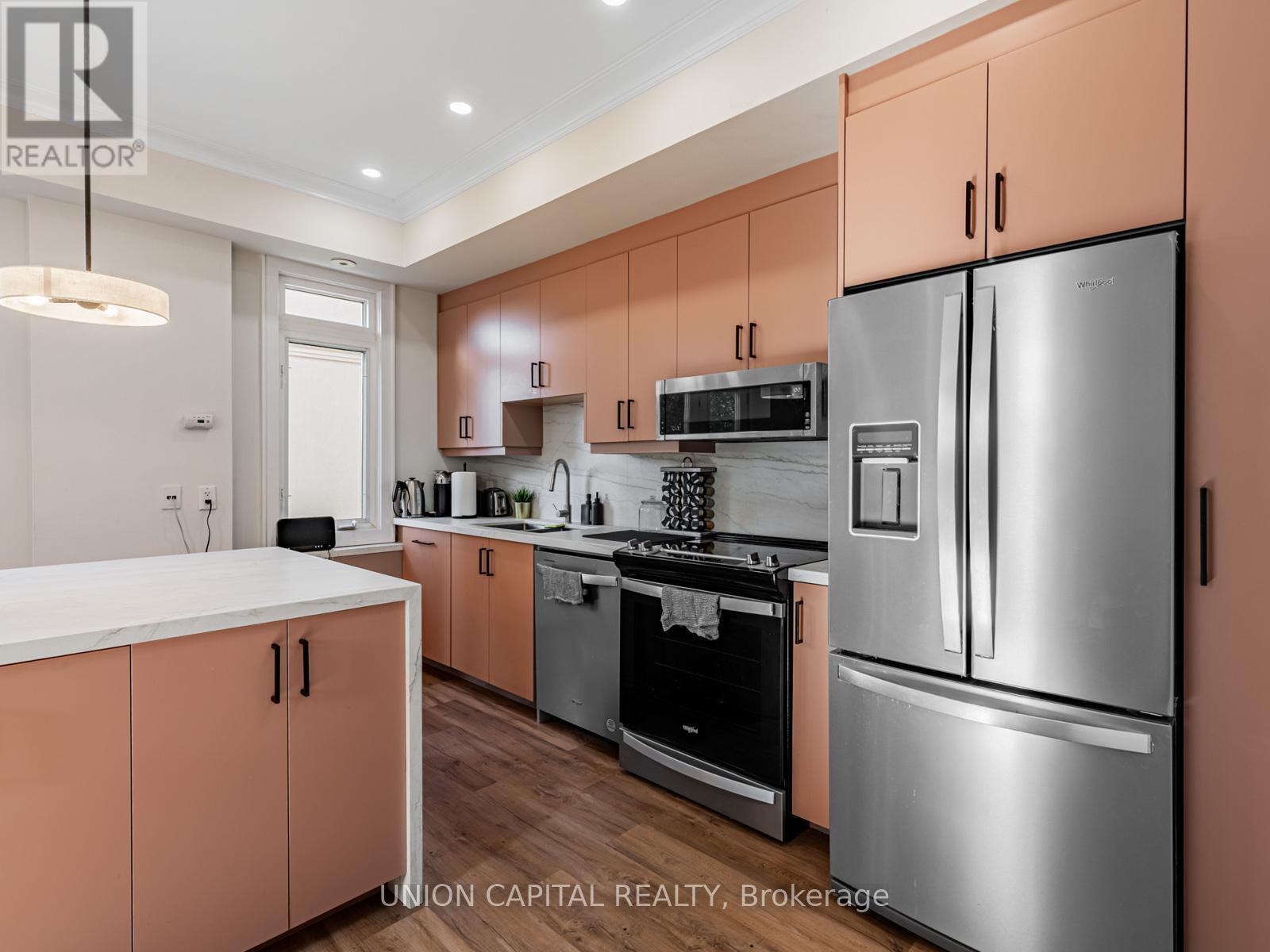 Th3 - 60 Carr Street, Toronto, Ontario  M5T 1B7 - Photo 6 - C12552898