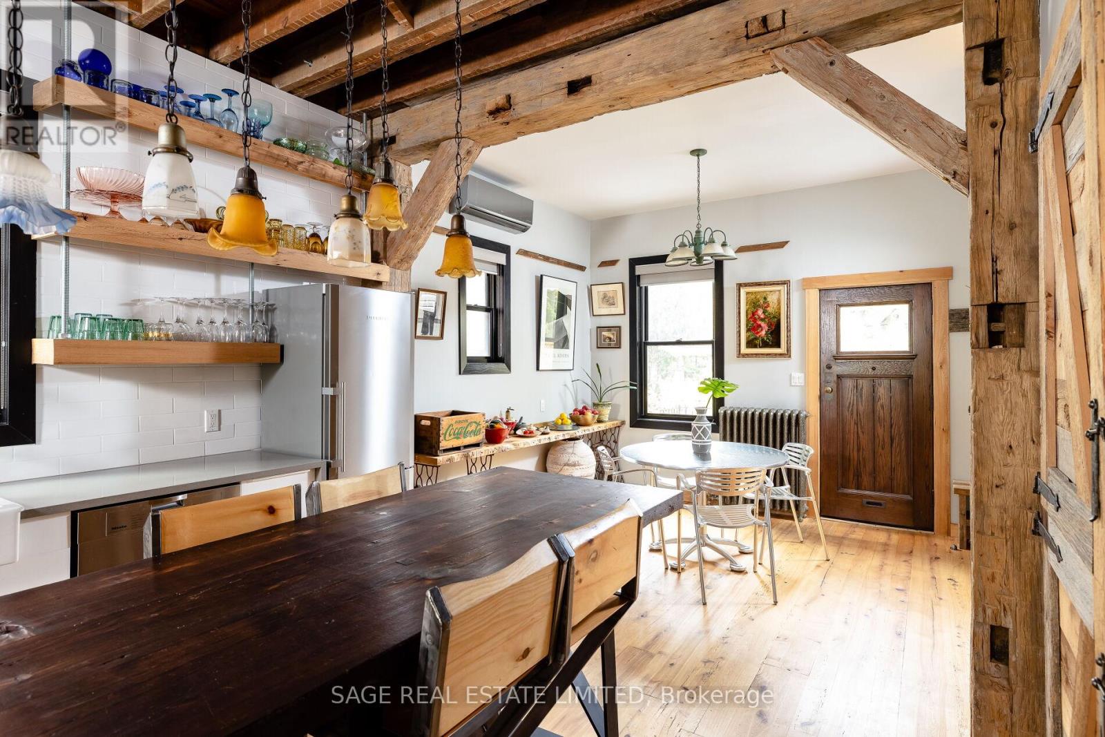 Main/upper - 927 Bathurst Street, Toronto, Ontario  M5R 3G4 - Photo 12 - C12552902