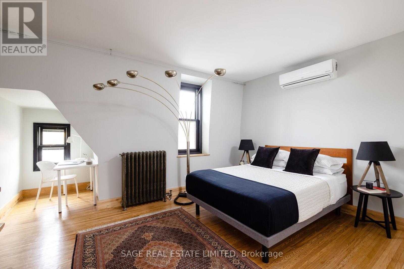 Main/upper - 927 Bathurst Street, Toronto, Ontario  M5R 3G4 - Photo 13 - C12552902