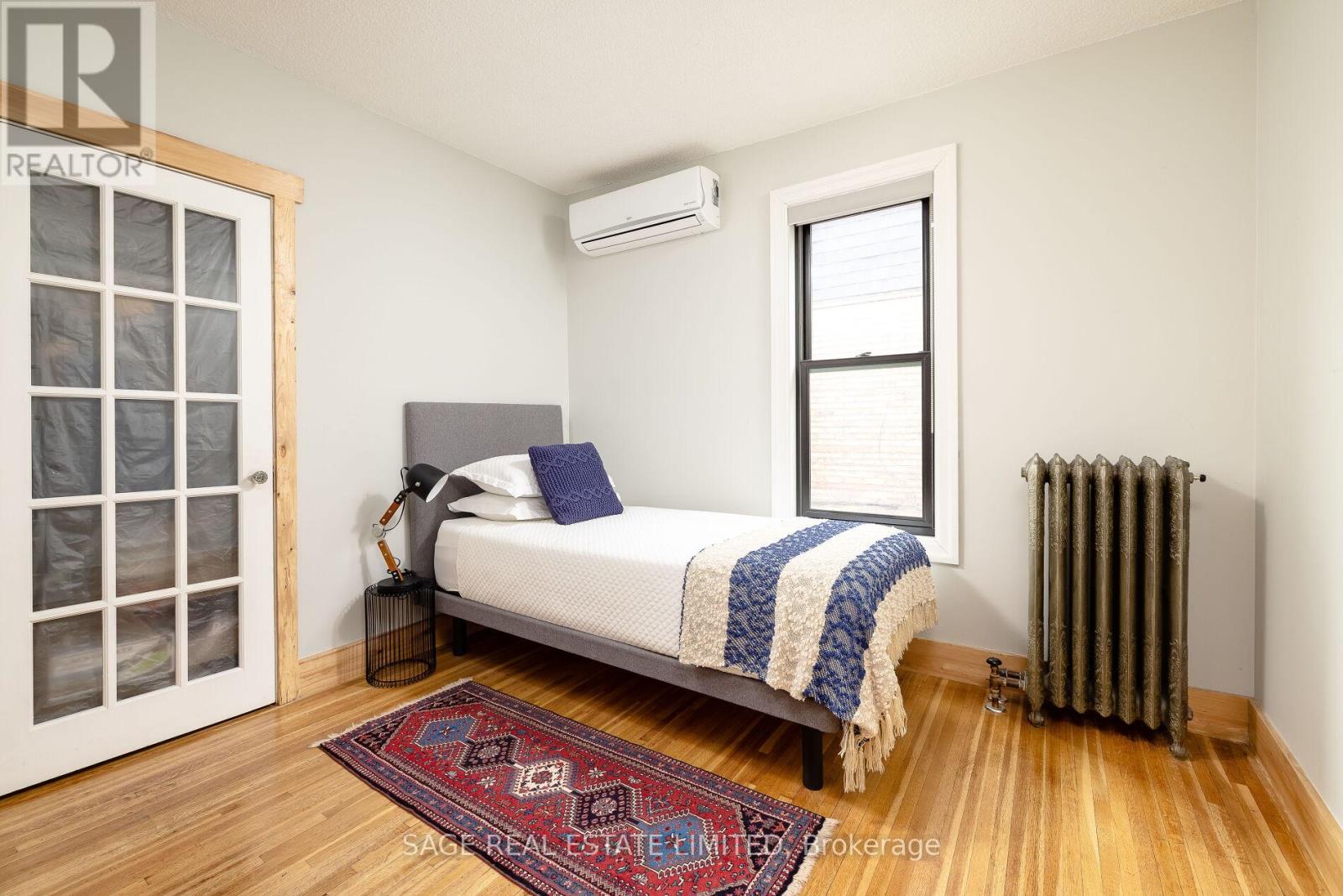 Main/upper - 927 Bathurst Street, Toronto, Ontario  M5R 3G4 - Photo 18 - C12552902