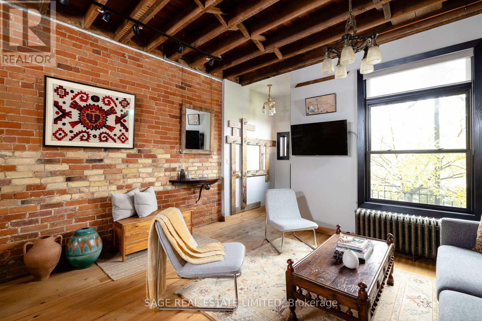 Main/upper - 927 Bathurst Street, Toronto, Ontario  M5R 3G4 - Photo 4 - C12552902