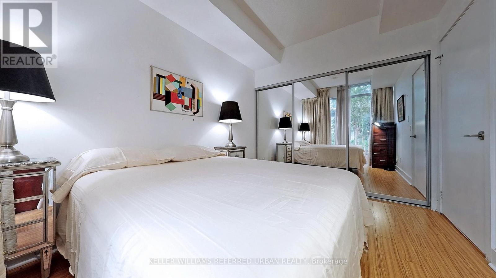 101 - 90 Stadium Road, Toronto, Ontario  M5V 3W5 - Photo 15 - C12552936