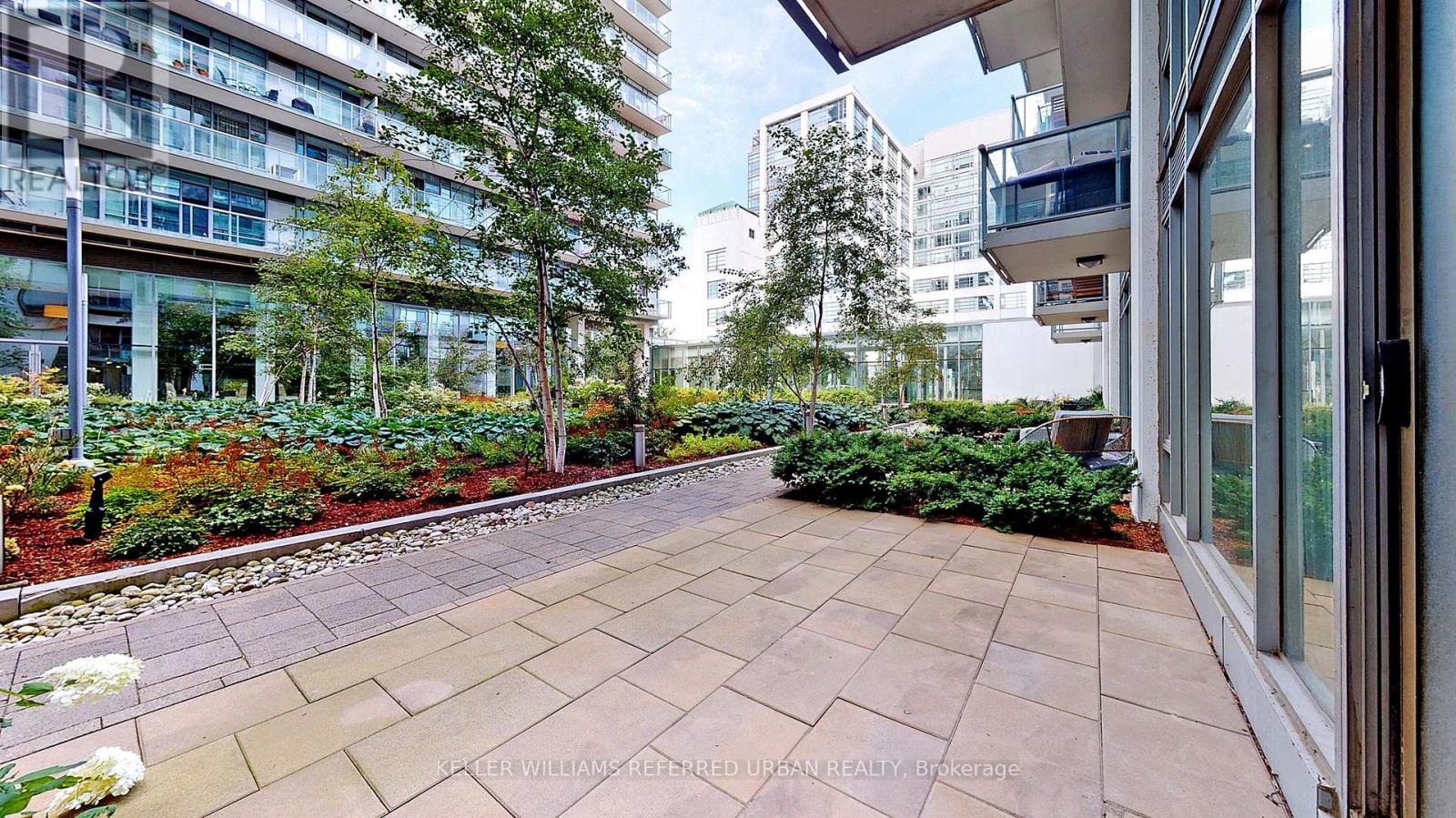 101 - 90 Stadium Road, Toronto, Ontario  M5V 3W5 - Photo 18 - C12552936