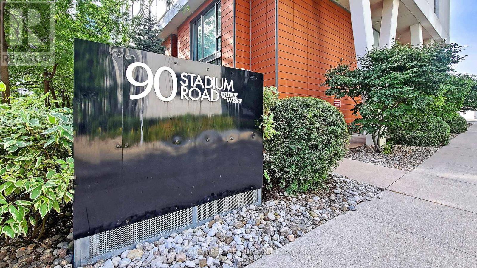 101 - 90 Stadium Road, Toronto, Ontario  M5V 3W5 - Photo 24 - C12552936