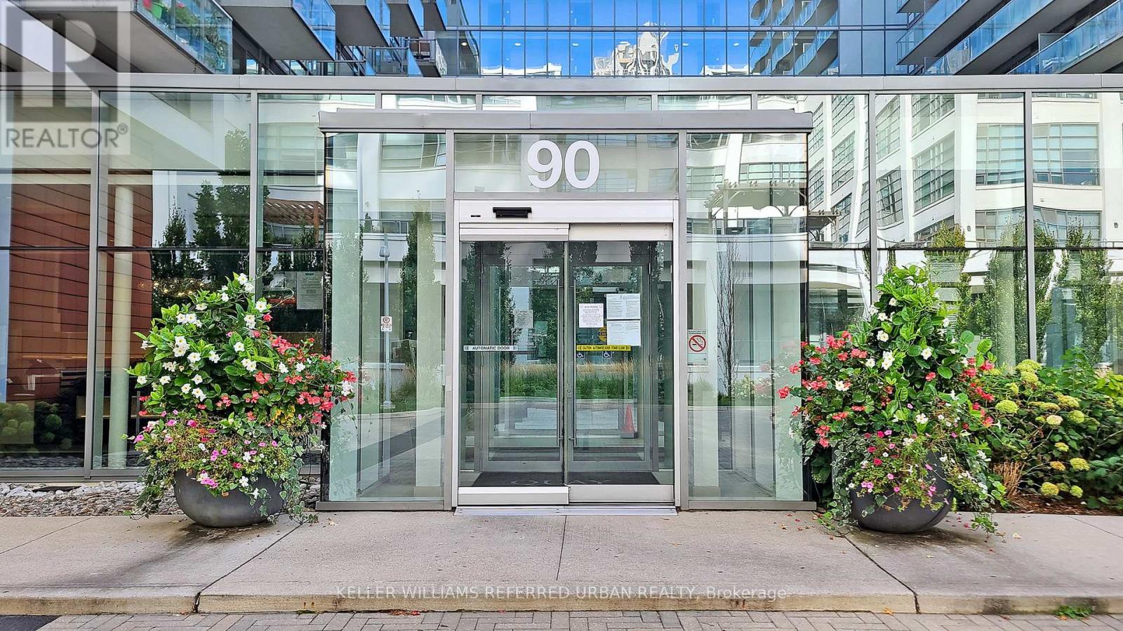 101 - 90 Stadium Road, Toronto, Ontario  M5V 3W5 - Photo 25 - C12552936