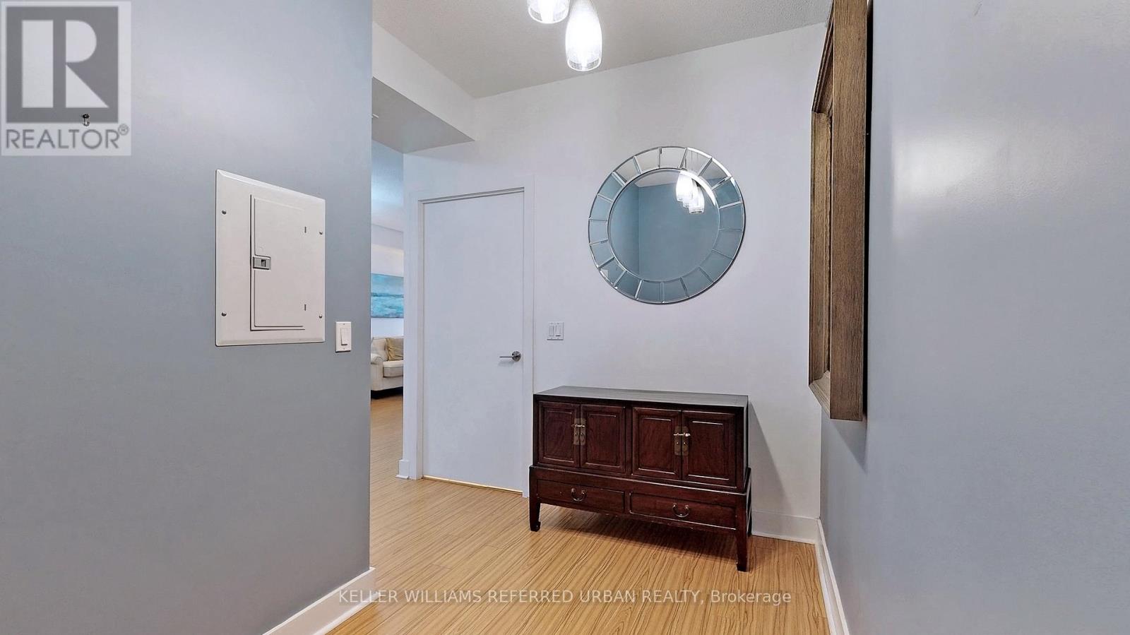 101 - 90 Stadium Road, Toronto, Ontario  M5V 3W5 - Photo 9 - C12552936