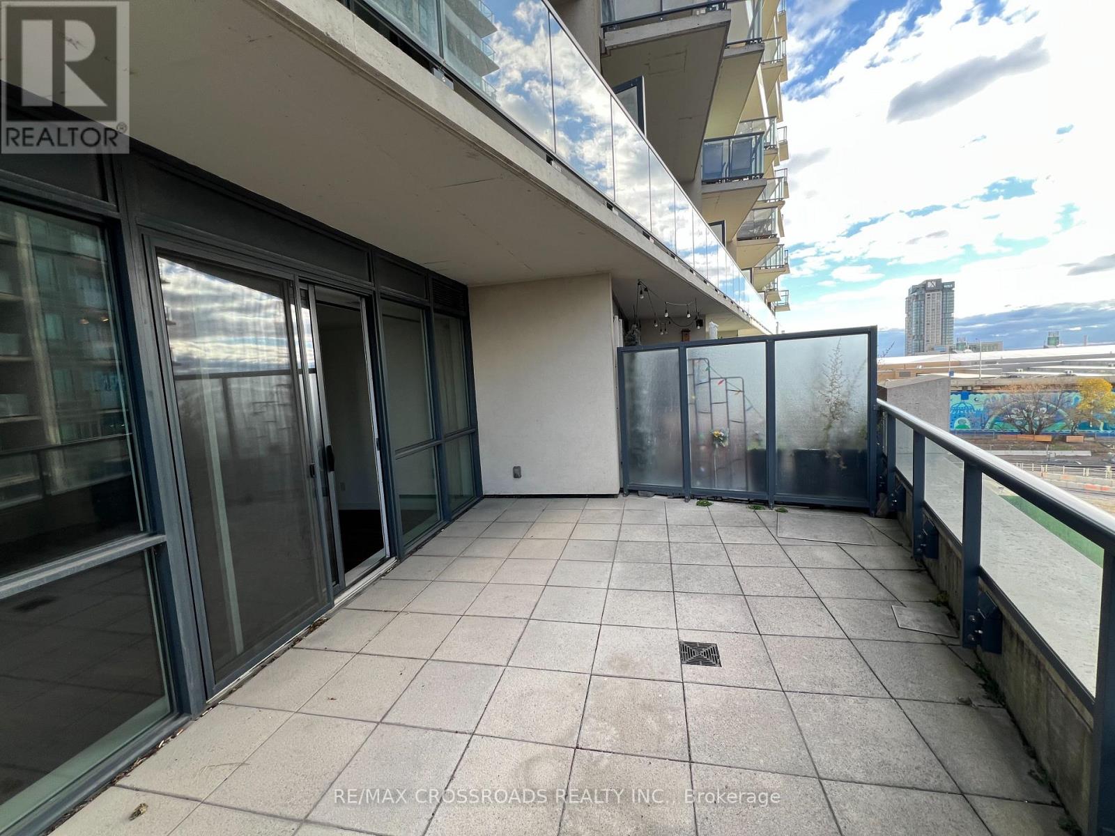 502 - 51 East Liberty Street, Toronto, Ontario M6K 3P8 - Photo 8 - C12549766