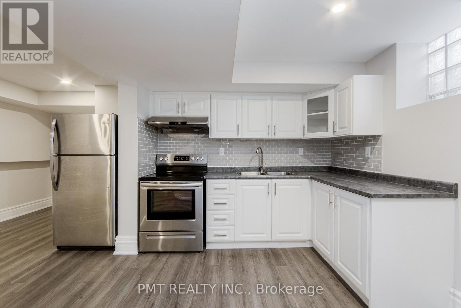 Lower - 1273 Pape Avenue, Toronto, Ontario  M4K 3W9 - Photo 10 - E12552808