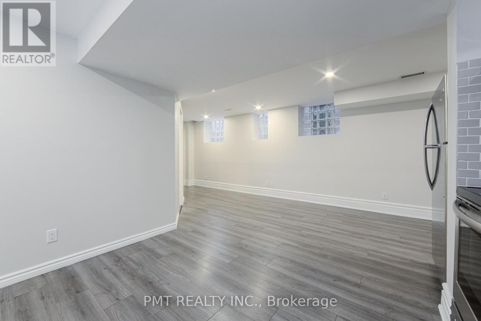 Lower - 1273 Pape Avenue, Toronto, Ontario  M4K 3W9 - Photo 15 - E12552808