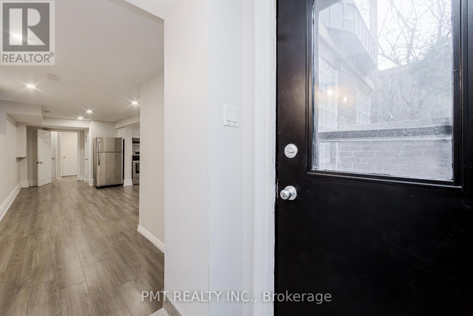 Lower - 1273 Pape Avenue, Toronto, Ontario  M4K 3W9 - Photo 4 - E12552808