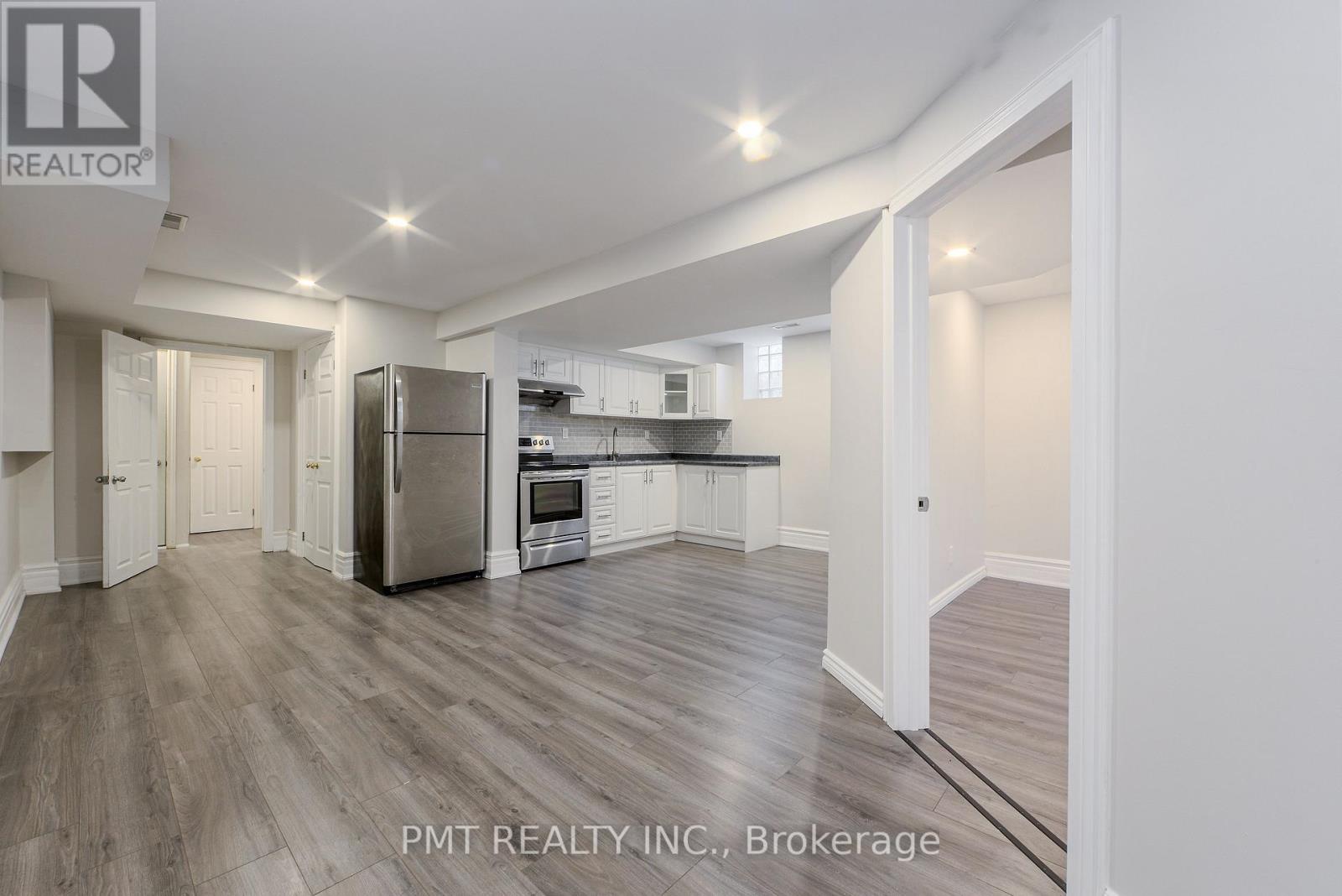 Lower - 1273 Pape Avenue, Toronto, Ontario  M4K 3W9 - Photo 5 - E12552808