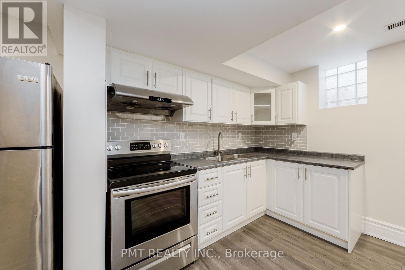 Lower - 1273 Pape Avenue, Toronto, Ontario  M4K 3W9 - Photo 7 - E12552808