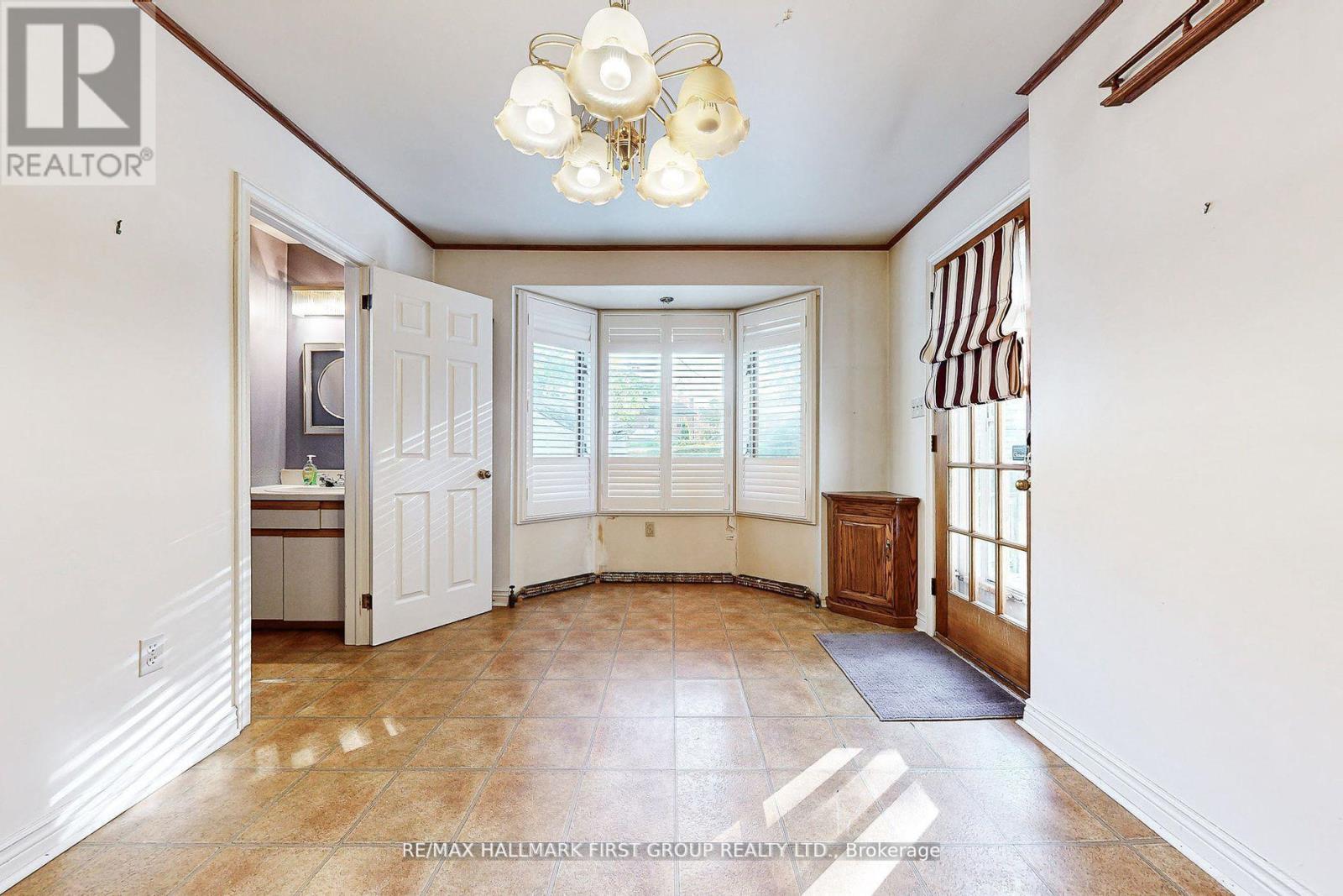 481 Simcoe Street N, Oshawa, Ontario  L1G 4T8 - Photo 10 - E12552884