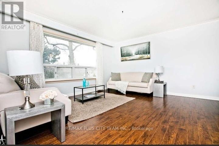 Main - 31 Romulus Drive, Toronto, Ontario  M1K 4C1 - Photo 3 - E12552942