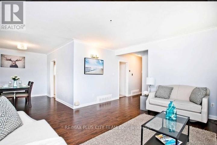 Main - 31 Romulus Drive, Toronto, Ontario  M1K 4C1 - Photo 7 - E12552942