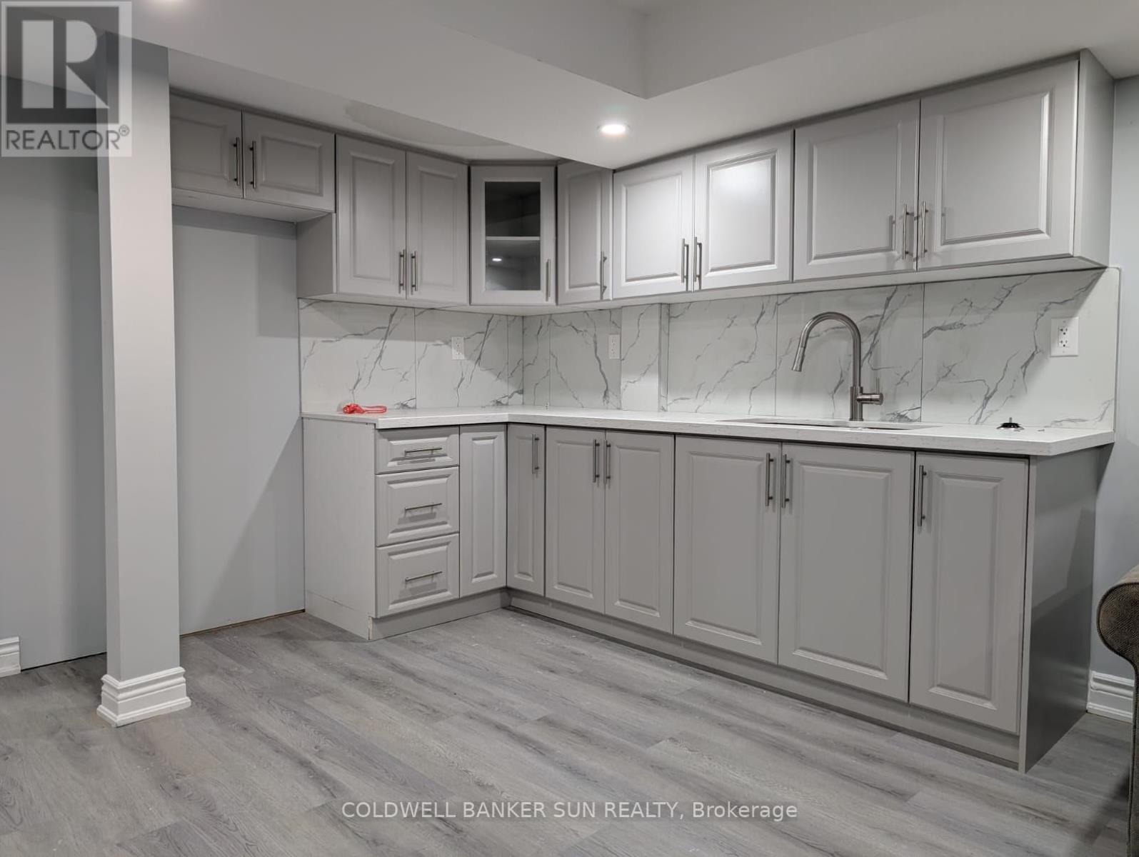 62 Swordfish Drive, Whitby, Ontario  L1P 1Y5 - Photo 7 - E12552950