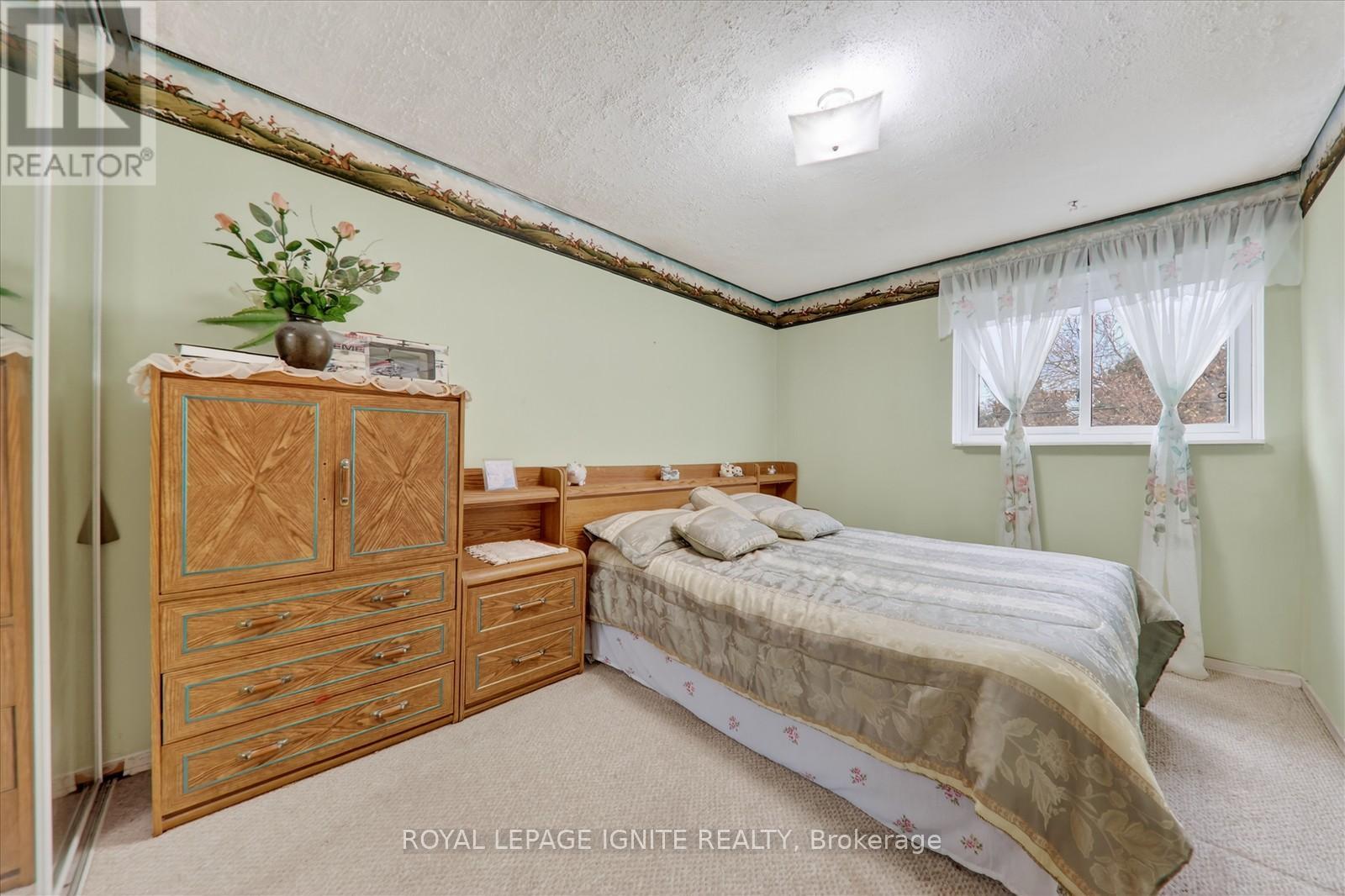 36 Goskin Court, Toronto, Ontario  M1B 1J3 - Photo 19 - E12552960