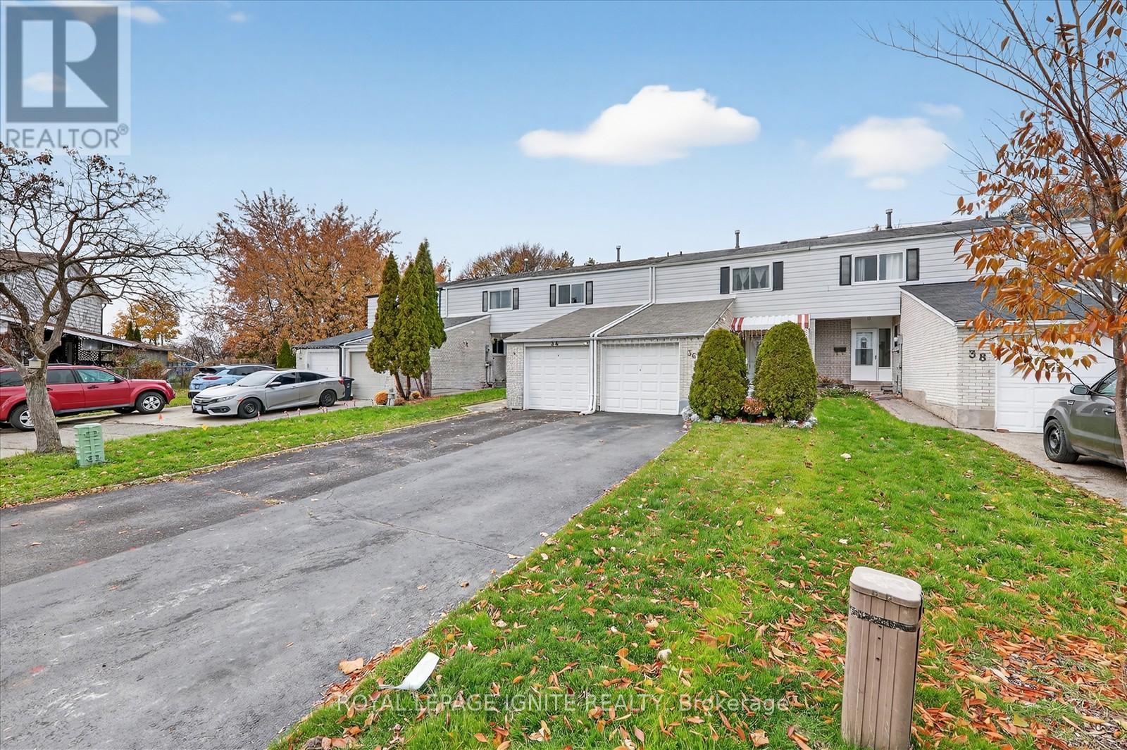 36 Goskin Court, Toronto, Ontario  M1B 1J3 - Photo 4 - E12552960