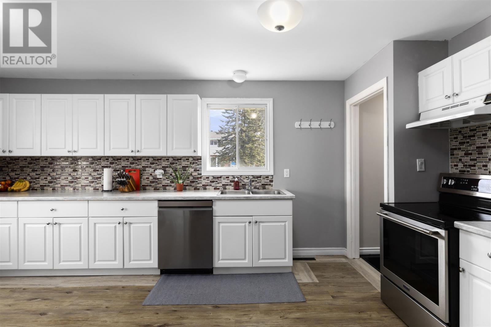 7 Chicora Cres, Sault Ste. Marie, Ontario  P6A 5T1 - Photo 5 - SM253286