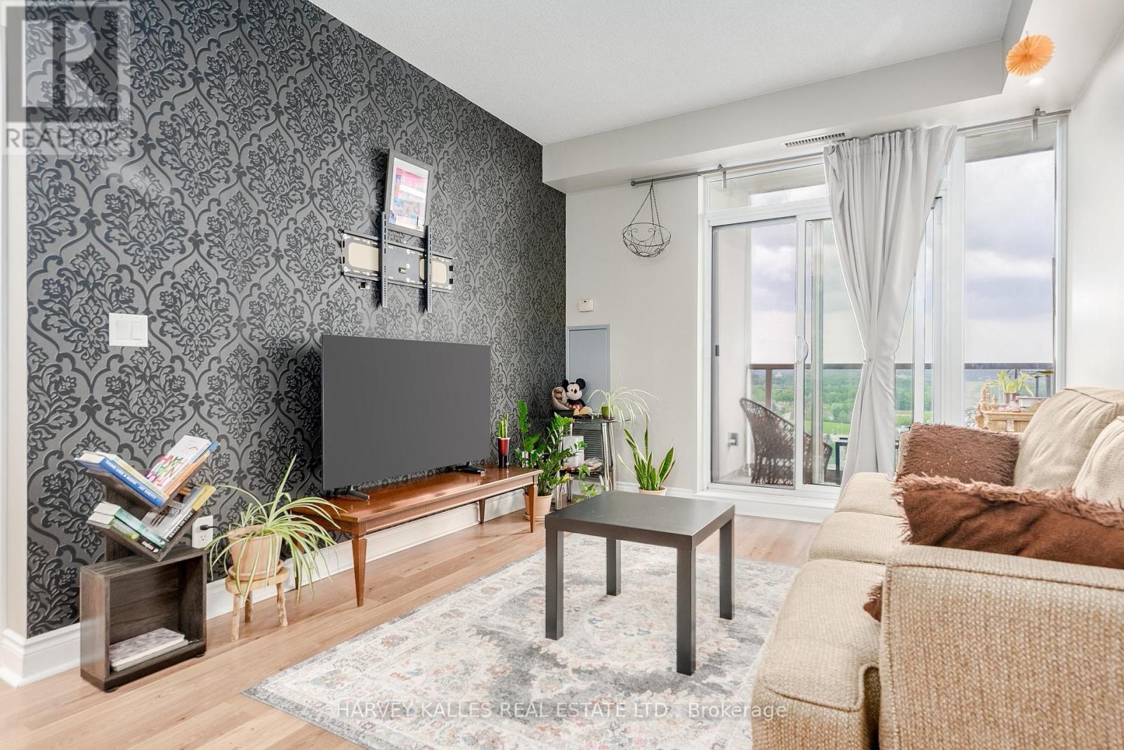 1906 - 7 North Park Road, Vaughan, Ontario  L4J 0C9 - Photo 3 - N12552792