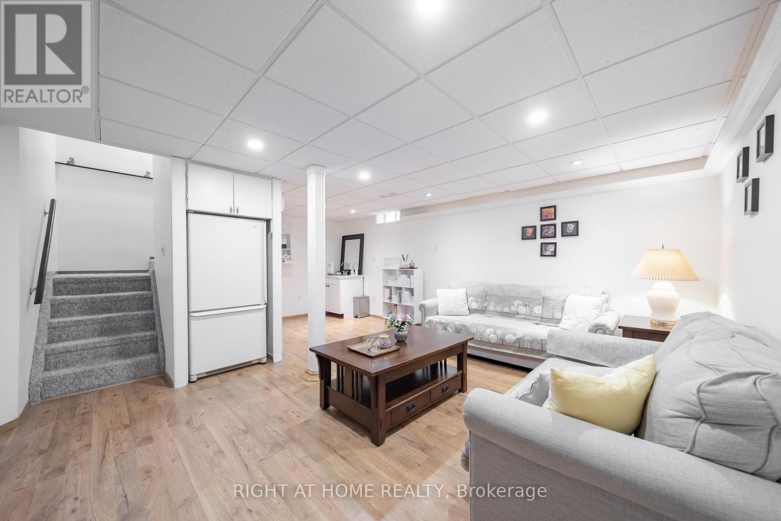 21 - 370 Riddell Court, Newmarket, Ontario L3Y 8M8 - Photo 30 - N12552802