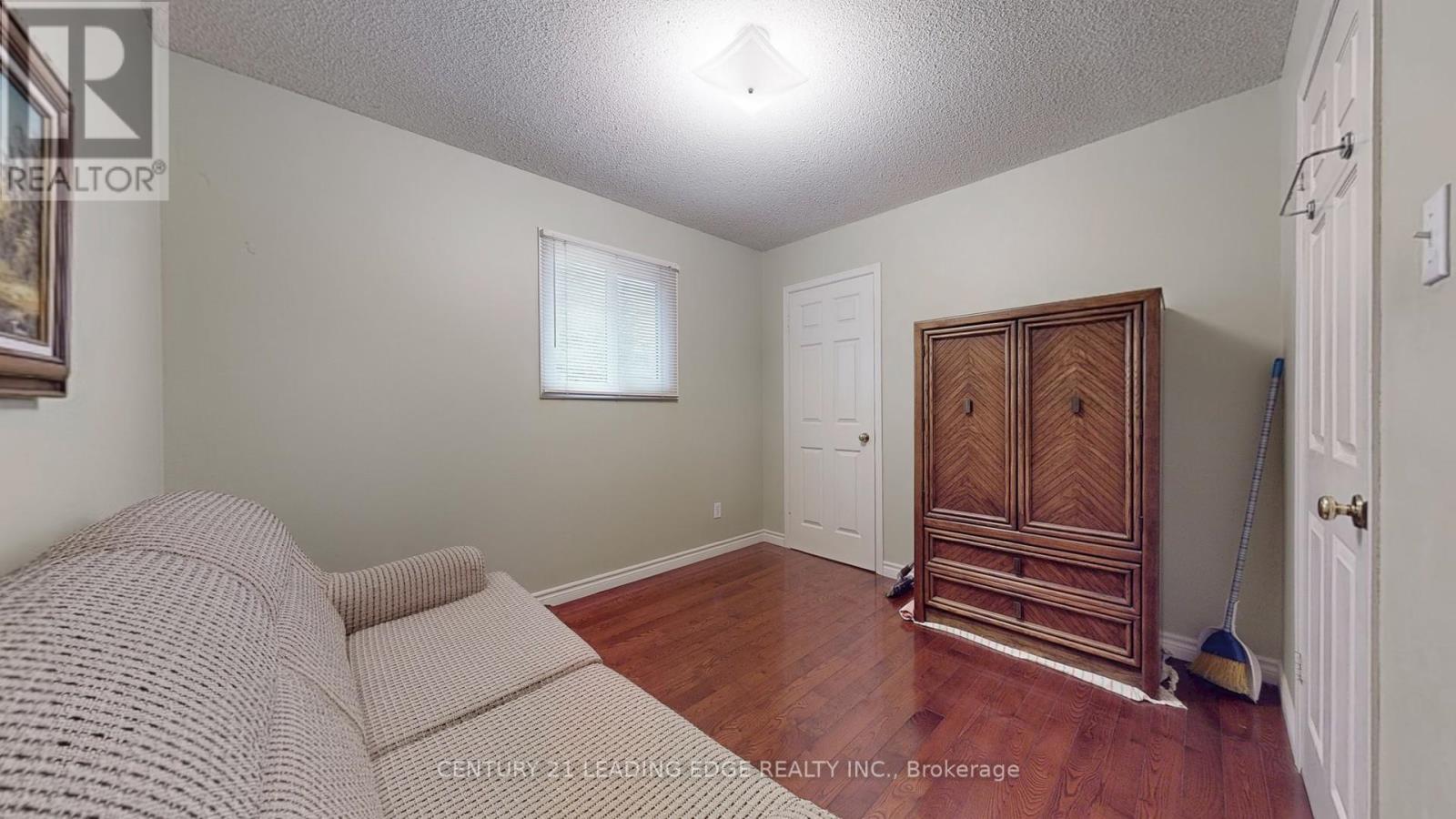 6 Adrian Crescent, Markham, Ontario  L3P 6Z7 - Photo 33 - N12552804