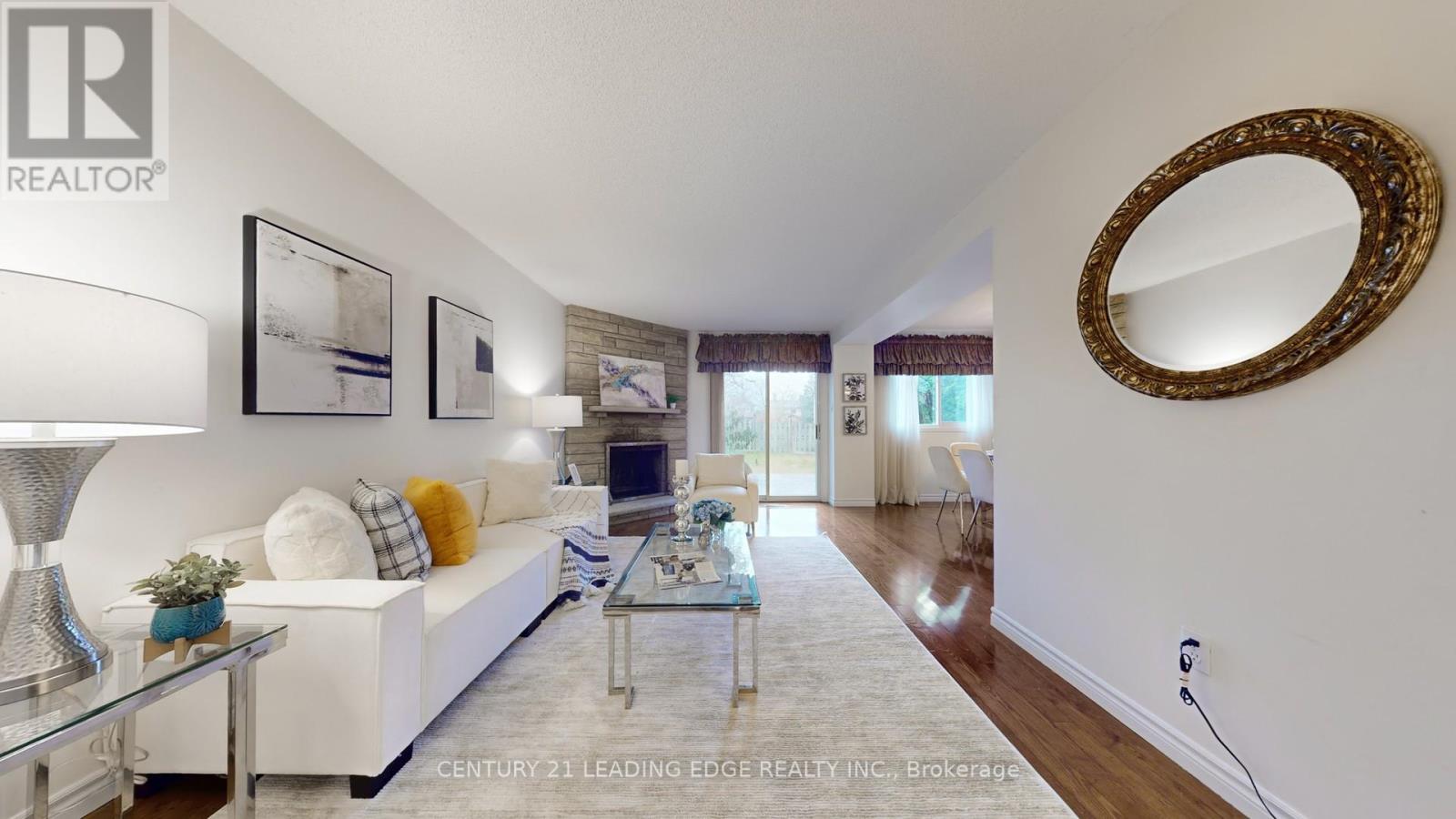 6 Adrian Crescent, Markham, Ontario  L3P 6Z7 - Photo 5 - N12552804