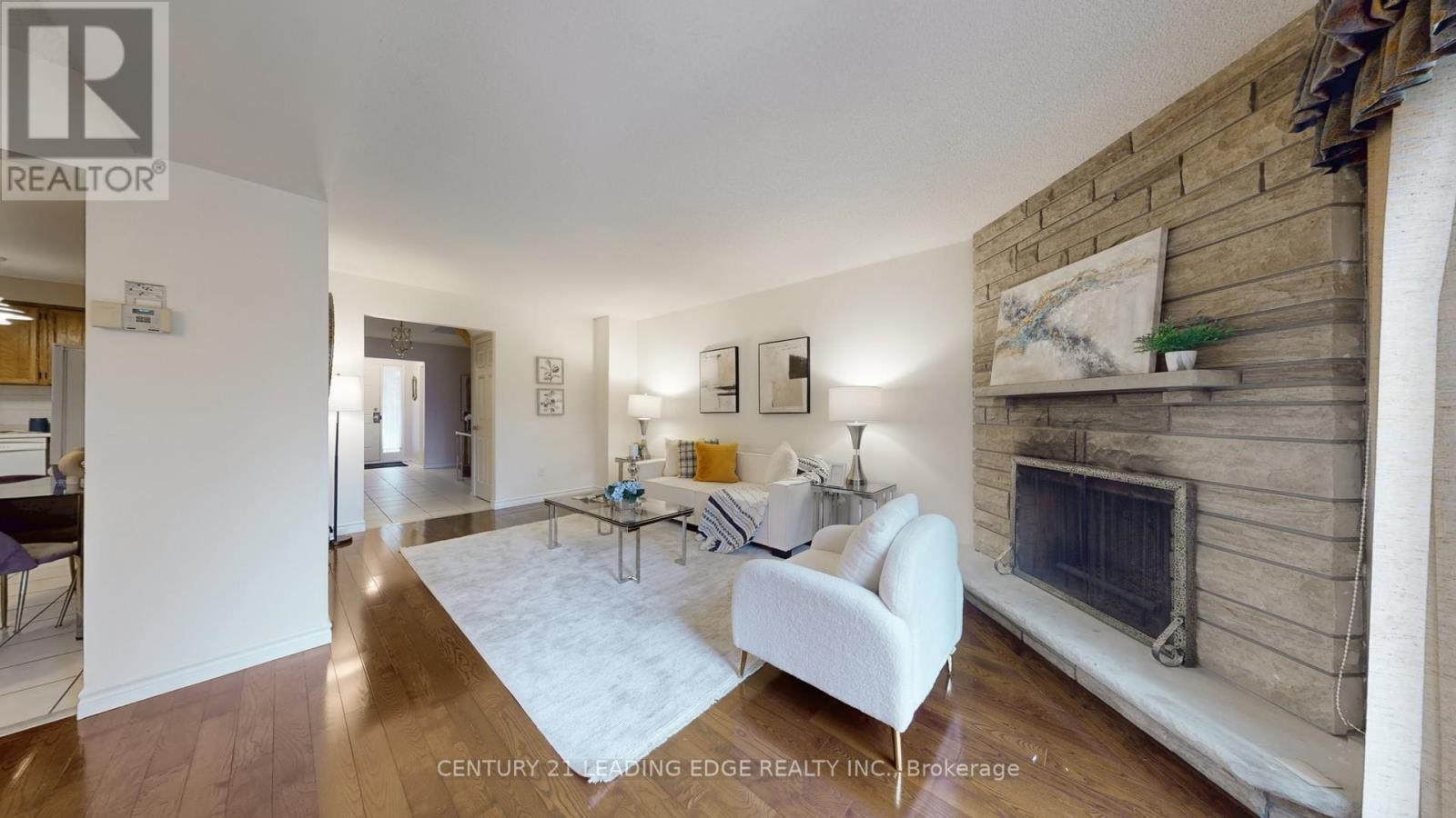 6 Adrian Crescent, Markham, Ontario  L3P 6Z7 - Photo 9 - N12552804