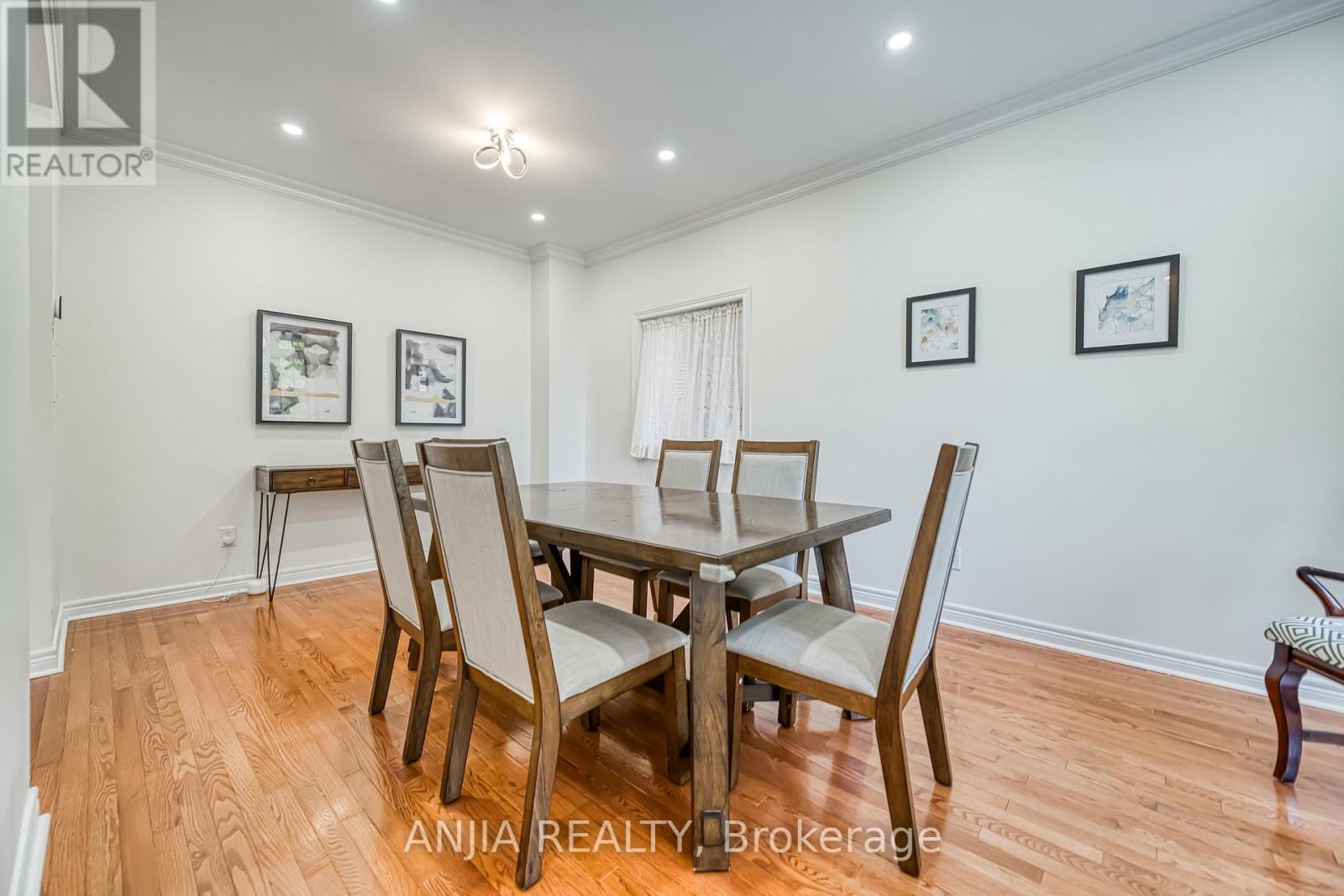 103 Shady Oaks Avenue, Markham, Ontario L6B 0P5 - Photo 4 - N12552868