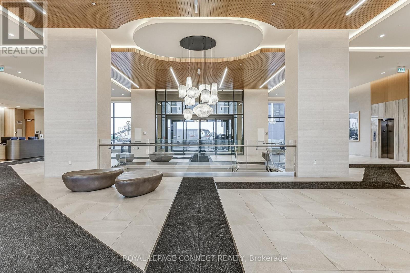 419 - 8960 JANE STREET, Vaughan, Ontario